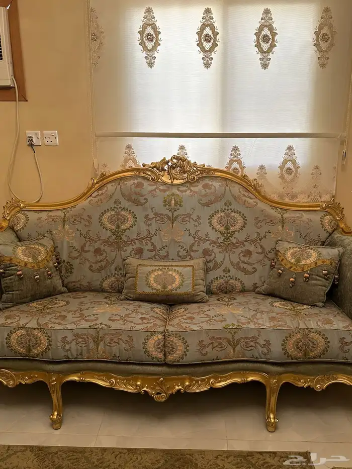 طقم كنب و مكيف 4