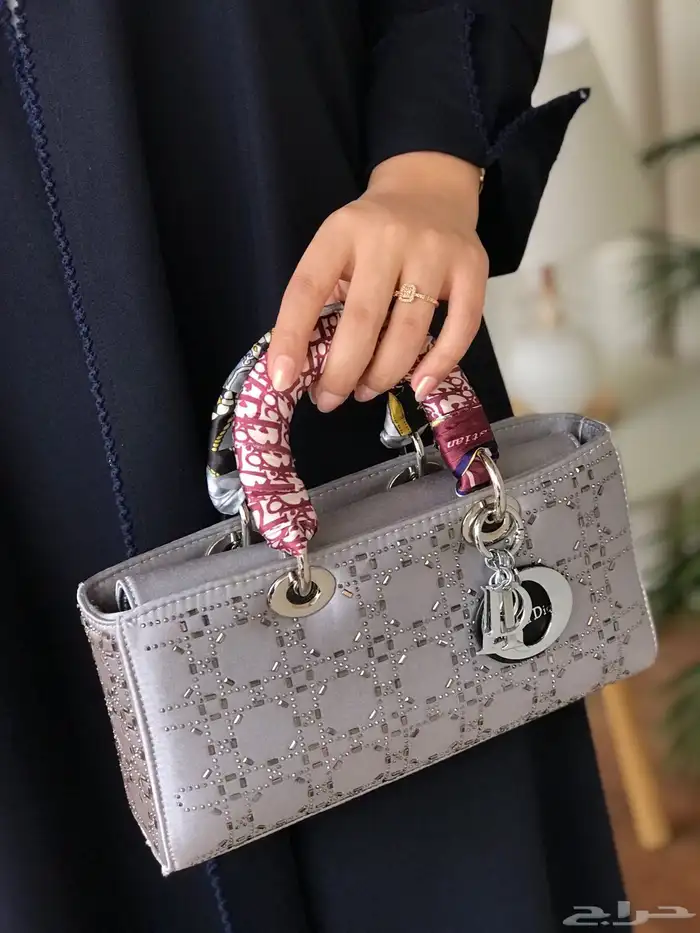 شنط يد ماستر كوالتي ماركه شانيل .قوتشي.لويس فيتون 11