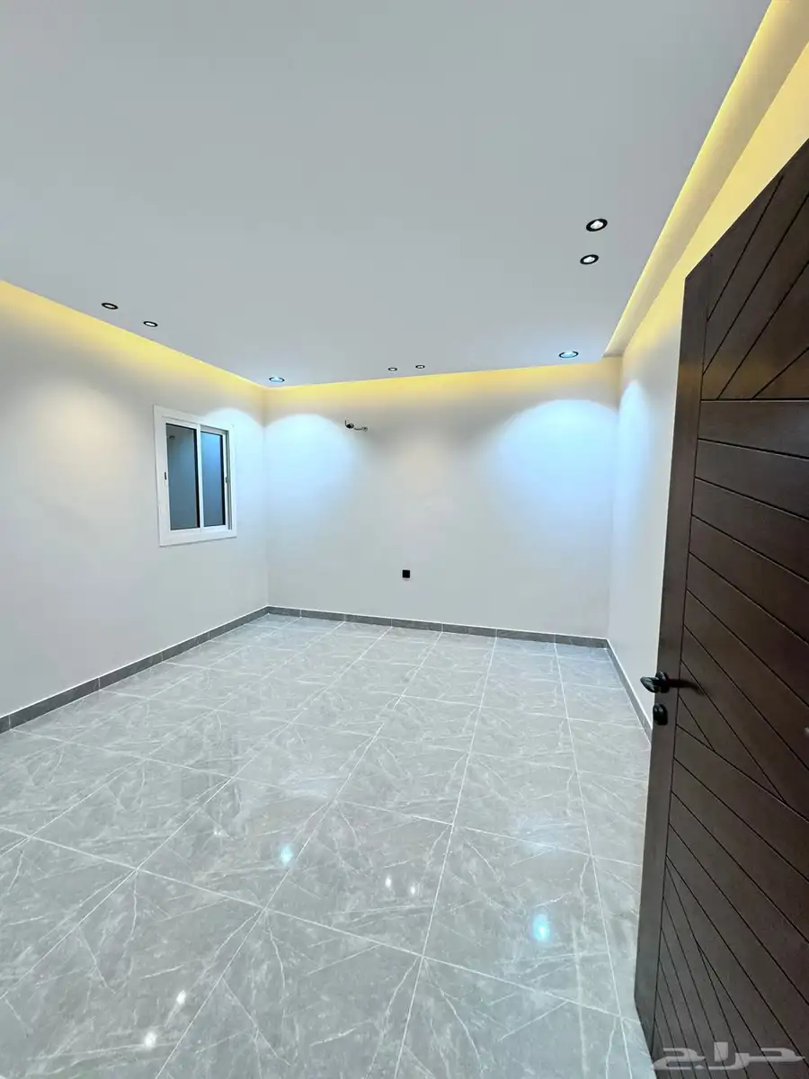 فله للايجار مخطط ولي العهد 6 ب42الف 8