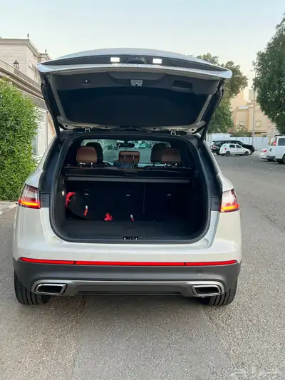 لينكولن نوتيلوس أخت الجديده 1