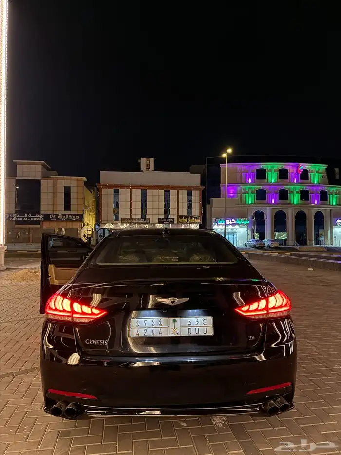 سياره جنسس موديل الفين وخمسة عشر 12