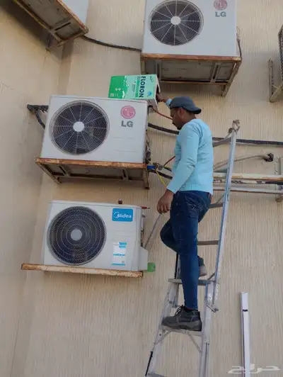 فني مكيفات و تعبية فريون أمريكي 0