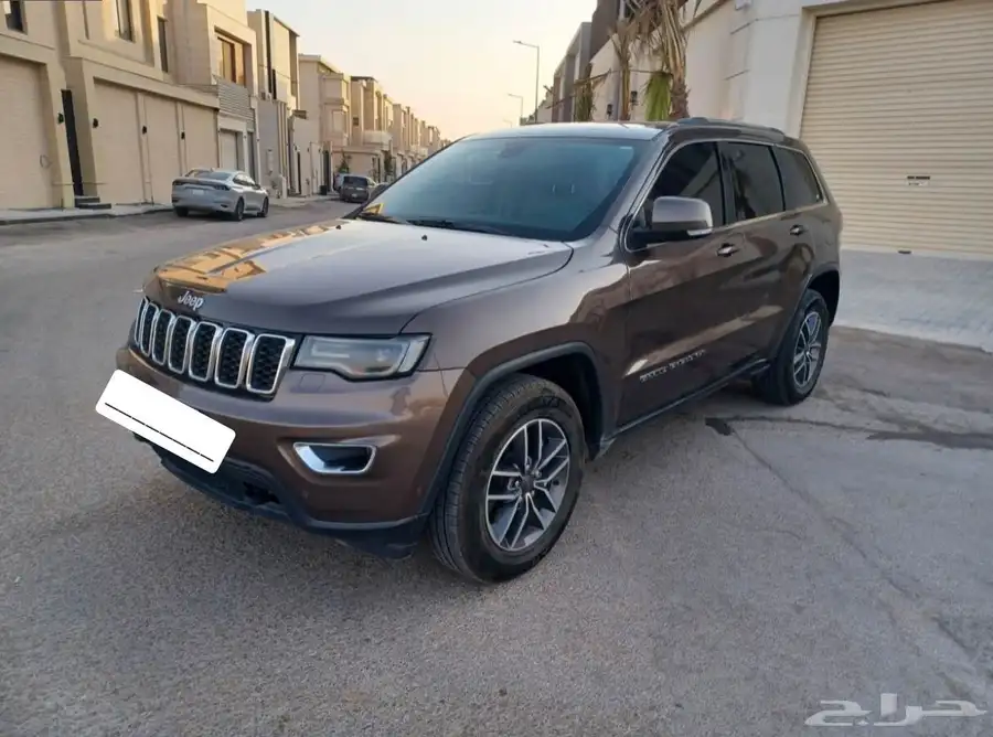 جيب شيروكي 2019 نص فل 1