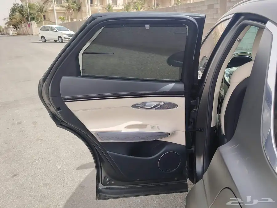 GENISIS GV70 premium matte 17