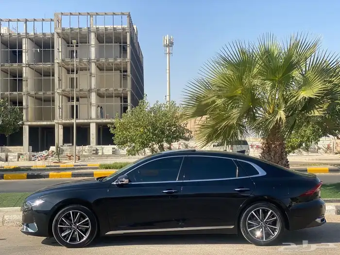هونداي ازيرا بنزين 2020 3