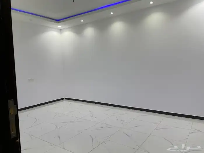دور ومحلق بالسلام للبيع 8