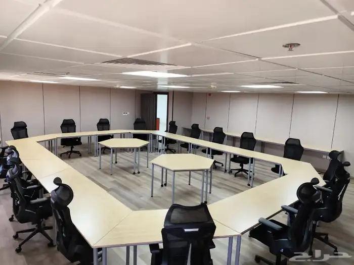 طاولات تدريب مشطوفه وسداسي 1