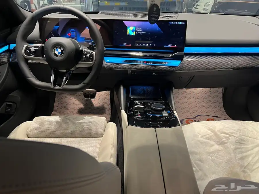 بي ام دبليو 520i موديل 2025 فل كيت ام 6