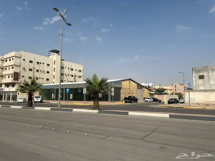 معرض كيير الايجار بالاحساء شارع الظهران 2