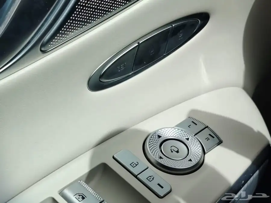 GENISIS GV70 premium matte 15