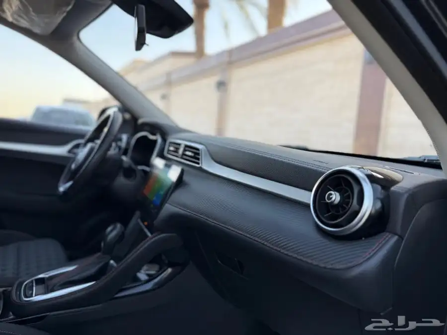 للبيع MG ZS 2023 نص فل بودي وكالة 16