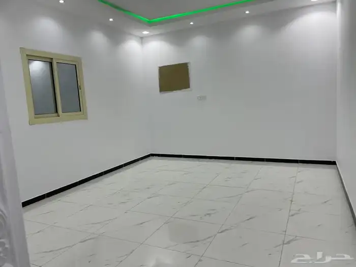 دور ومحلق بالسلام للبيع 13