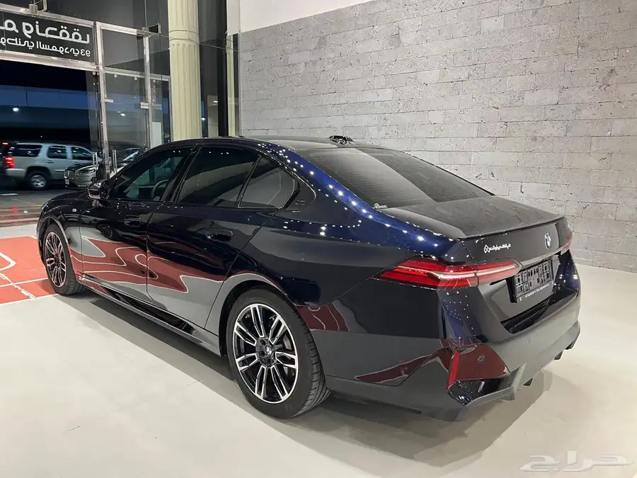 بي ام دبليو 520i موديل 2025 فل كيت ام 11