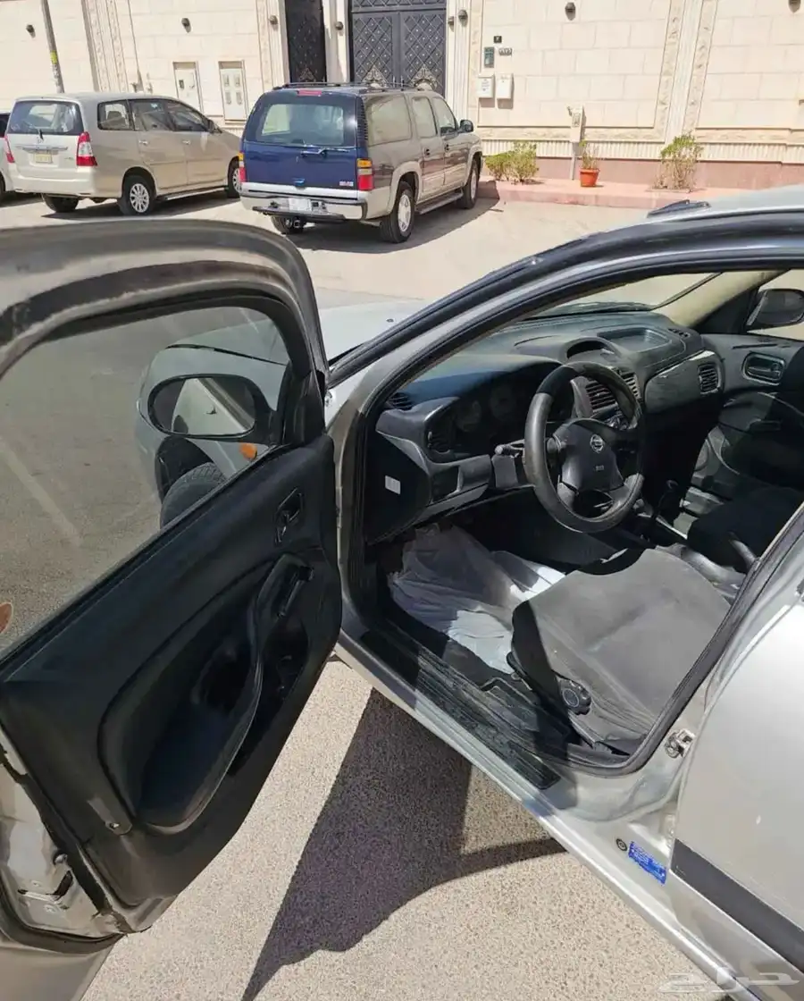 نيسان صني 2005 SL 5
