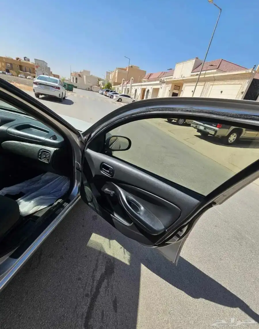 نيسان صني 2005 SL 1