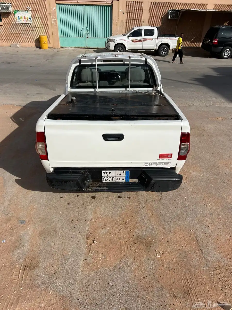 ايسوزو للبيع 2011 3