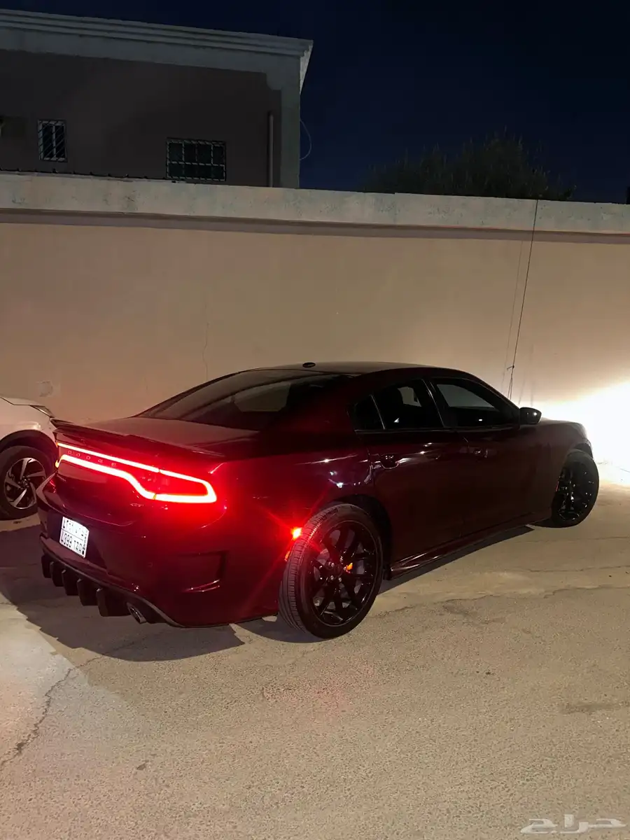 تشارجر 2020 gt للبيع 4