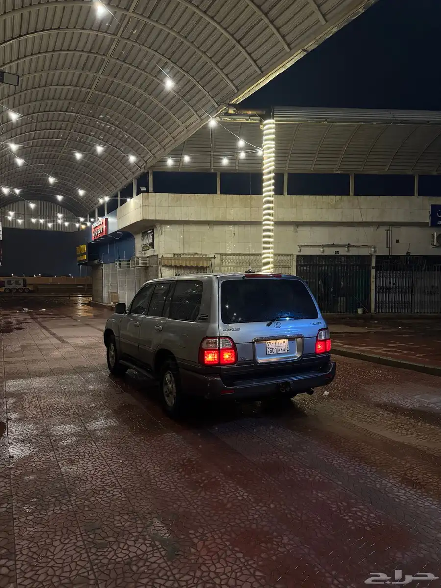 جيب لكزس LX 470 2003 1