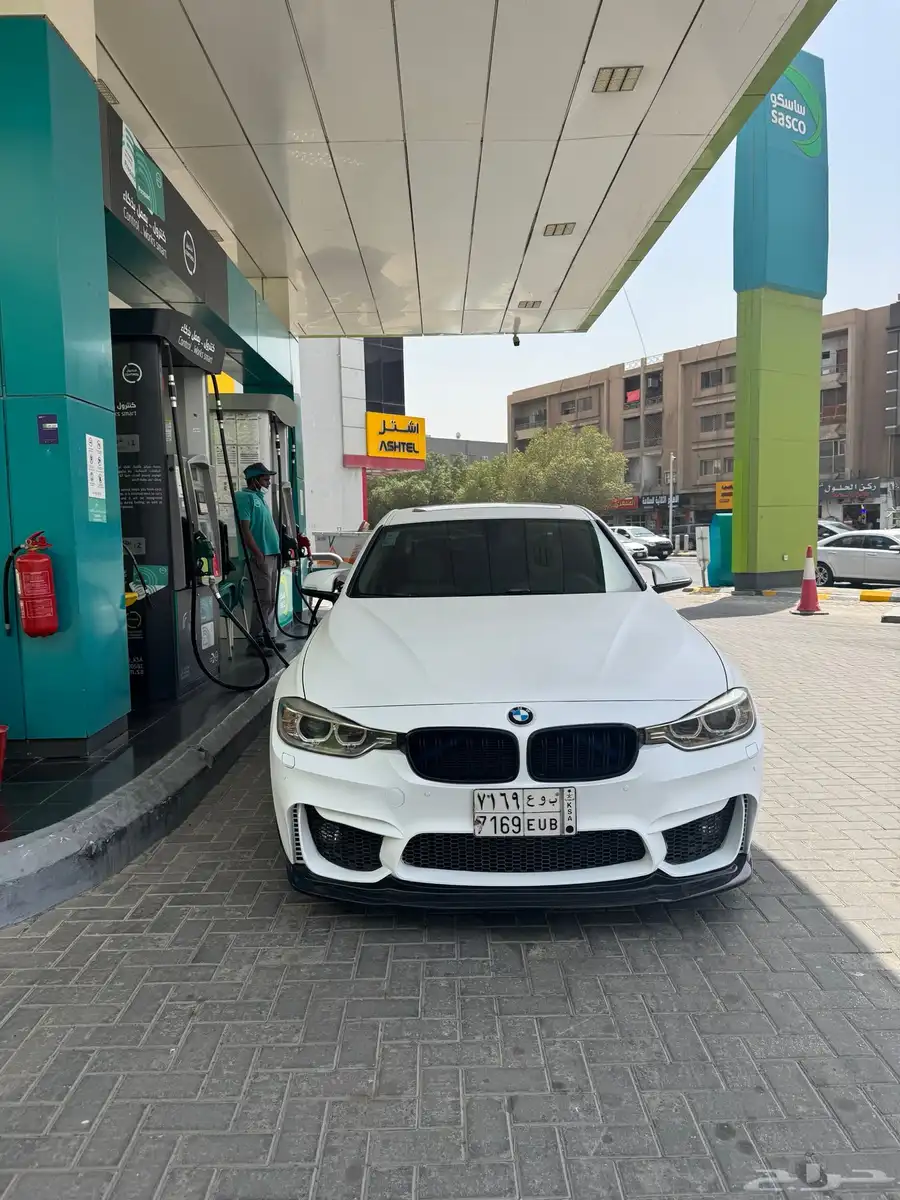 BMW F30 0