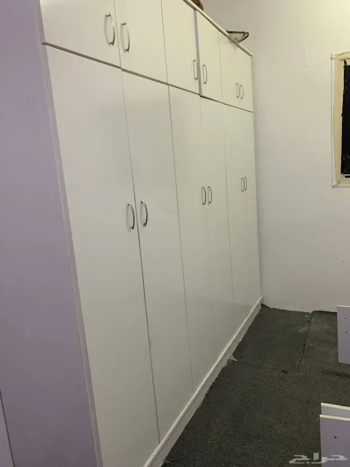 اثاث مستعمل غرفة نوم و وكنب وثلاجه و فرن وثلاثه مكيفات 0