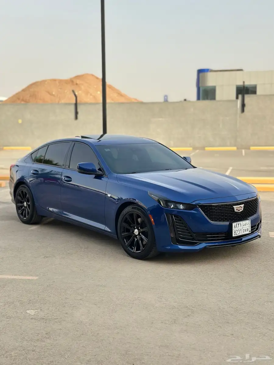 كاديلاك CT5 2021 1