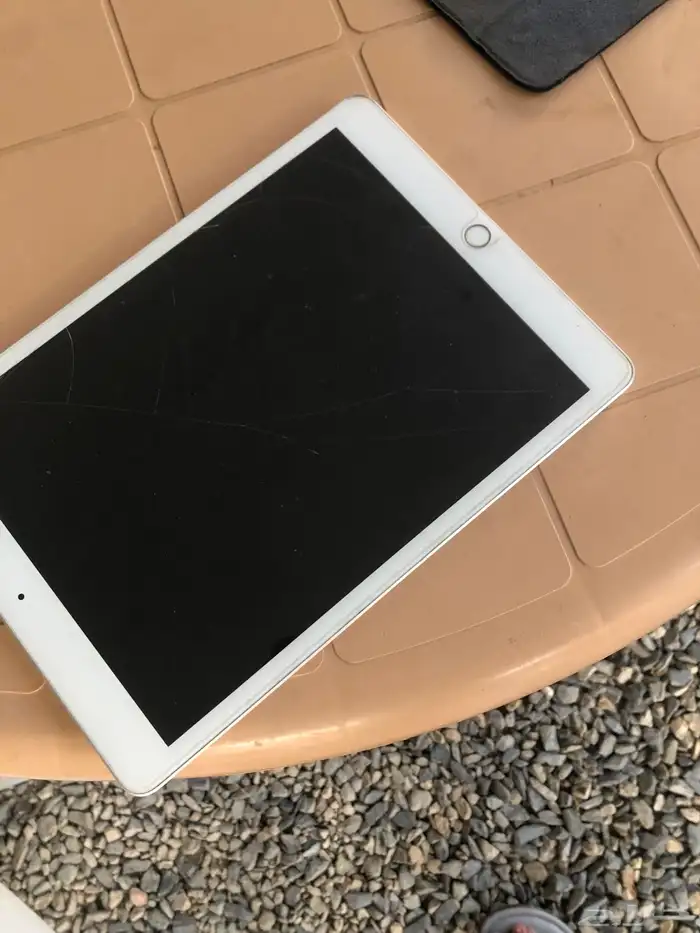 ايباد للبيع الجيل التاسع 0