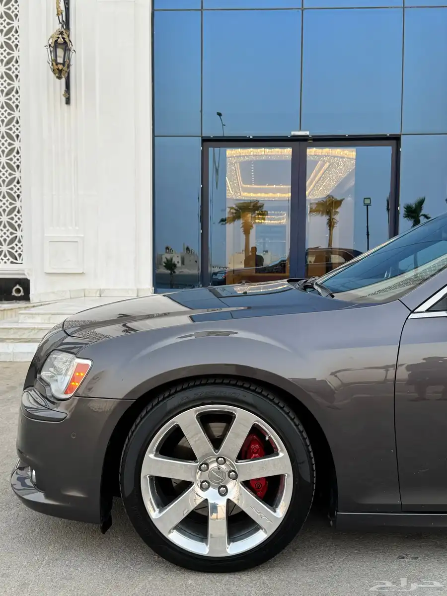 للبيع كرايسلر 6.4SRT 0