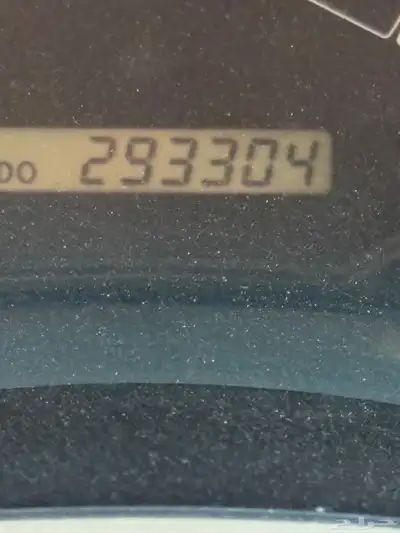 أنوفا موديل 2007 شرط المحركات كل شي مغير من العضلات 0