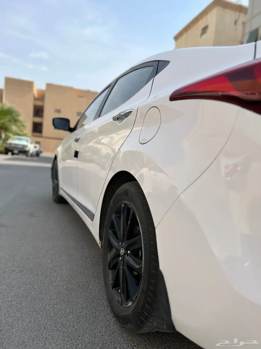 انترا 3