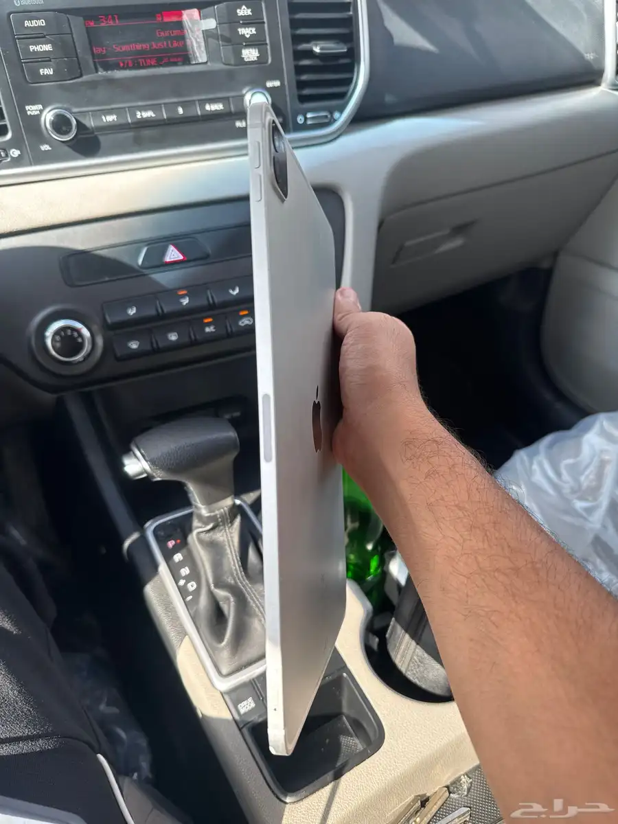 ايباد برو M1 للبيع 3