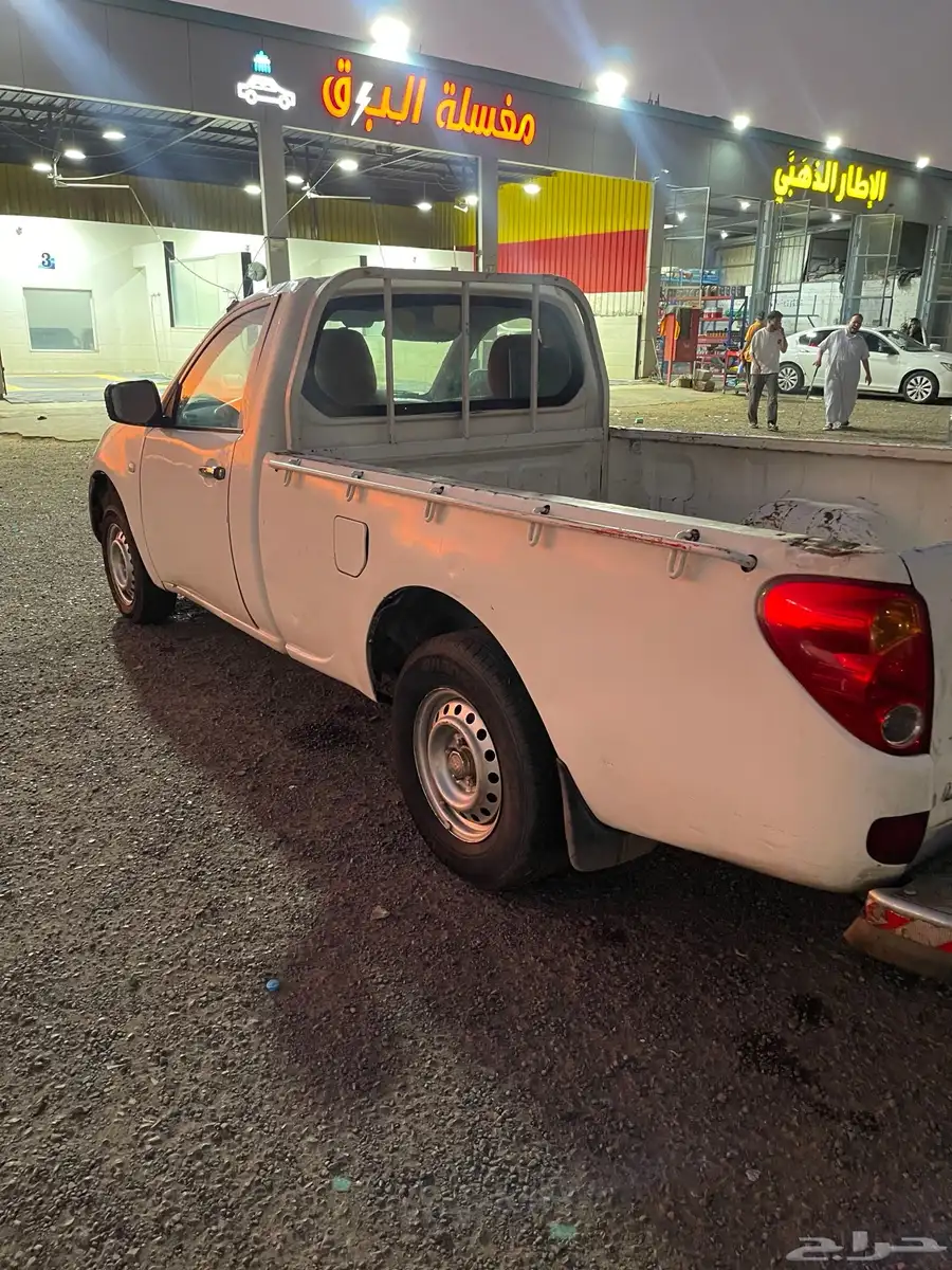 ميستوبيشي L200 موديل 2010 للبيع 8