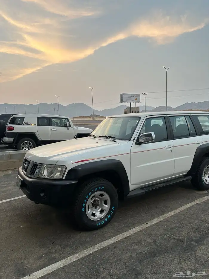 جيب نيسان فتك 2009 8