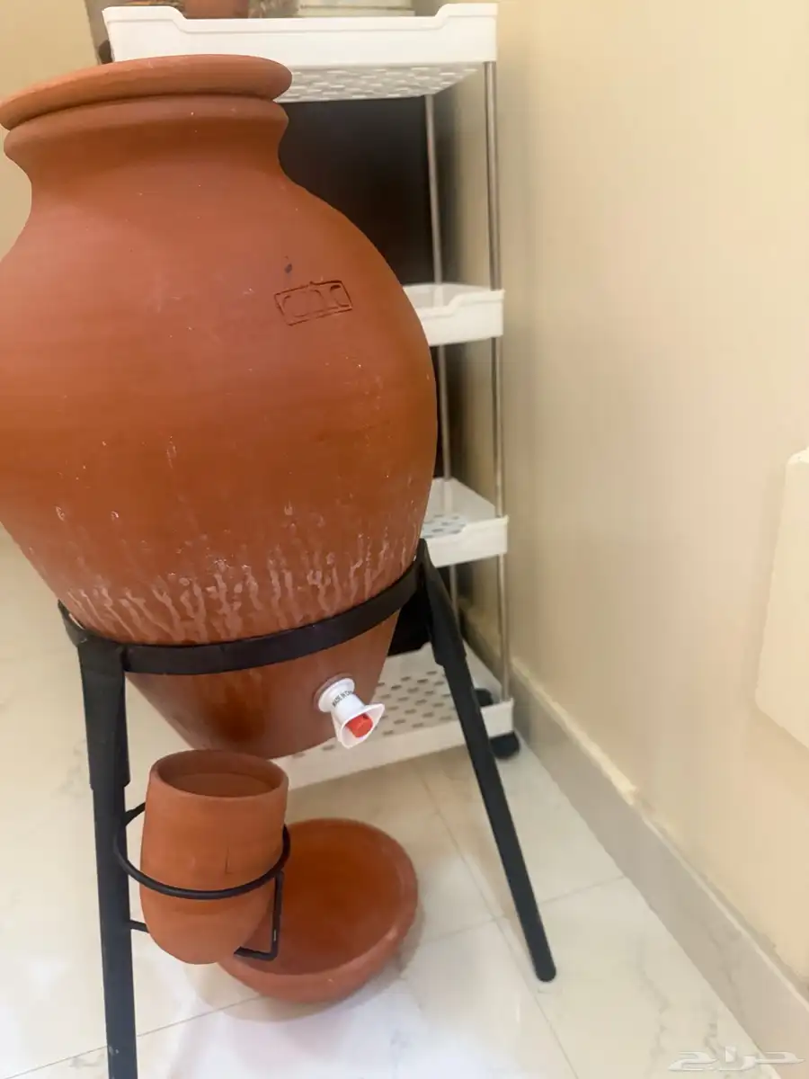 عندي زير نظيف واستخدام مرة واحده سبب البيع حجمه كبير 1