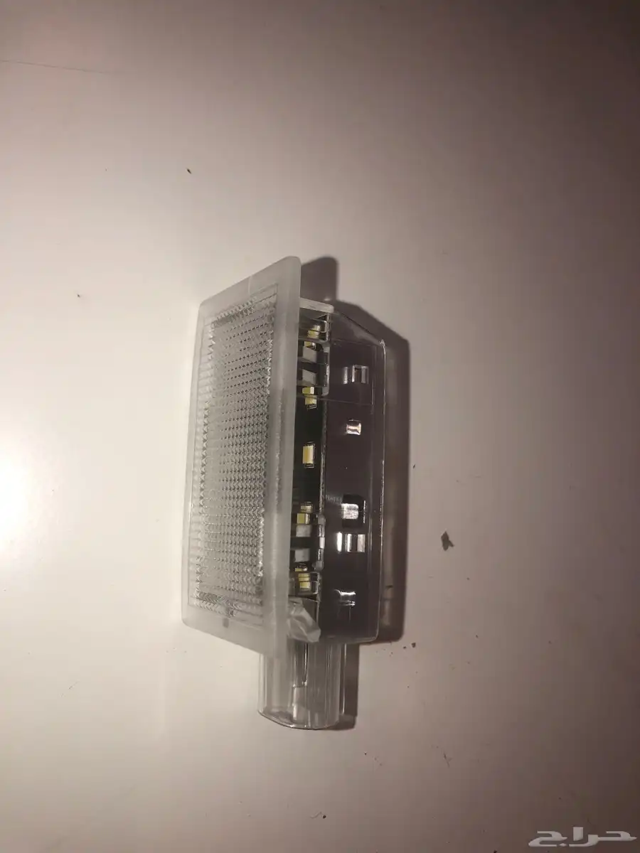 لمبة ليد LED لصندوق السيارات 1