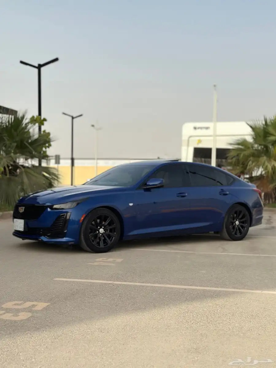 كاديلاك CT5 2021 12