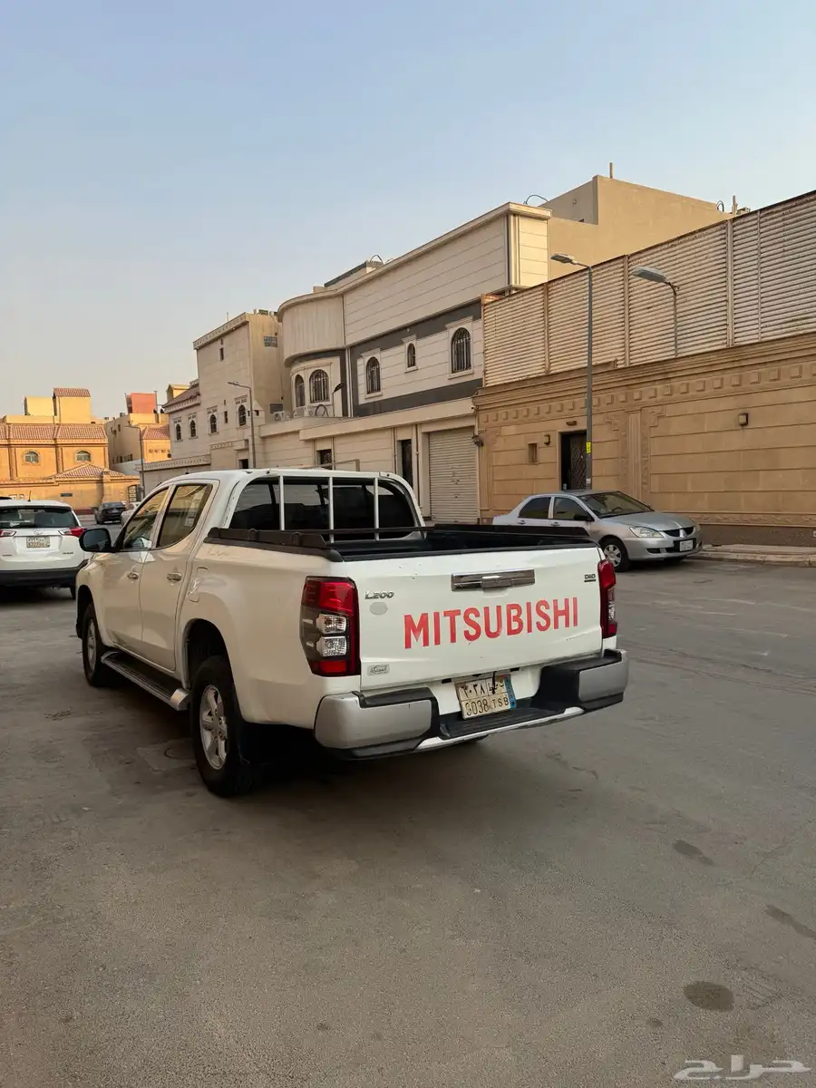 موستبيشي 2020 2