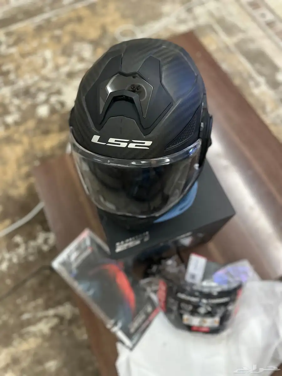 للبيع خوذه LS2 FF901 كاربون فايبر 3
