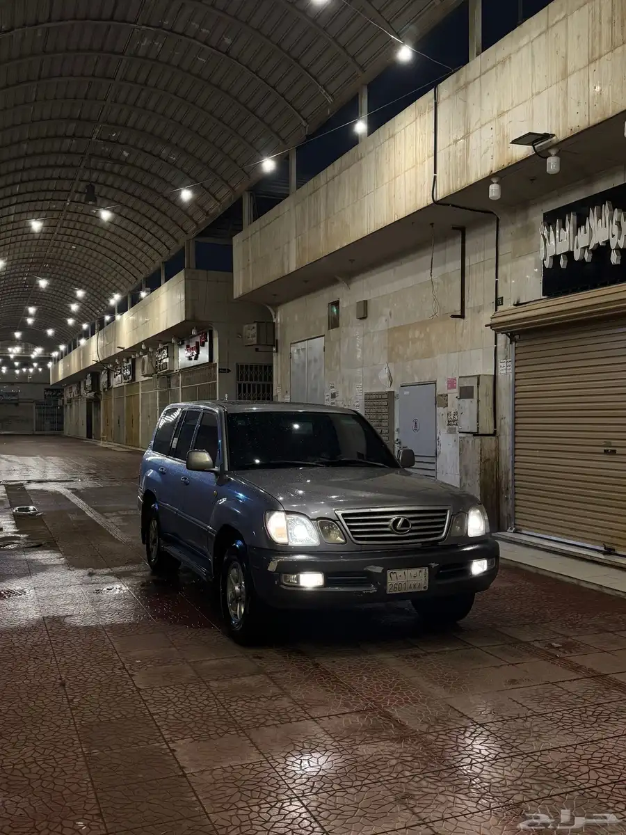 جيب لكزس LX 470 2003 0