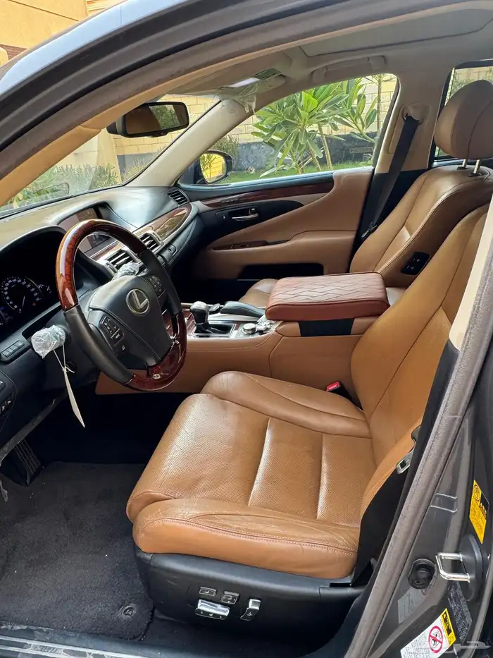 لكزس LS460 لارج 2014 10
