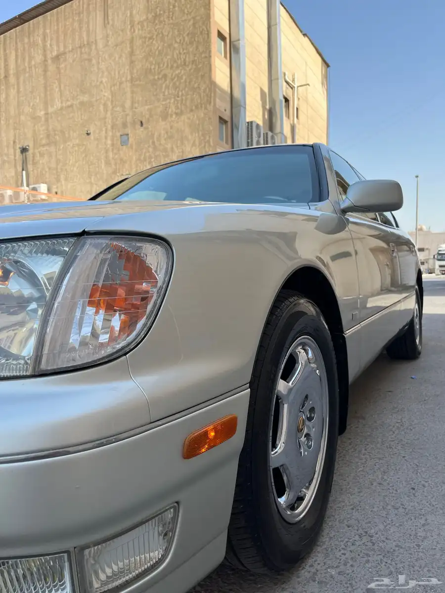 لكزس 400 نضيف 1998 4