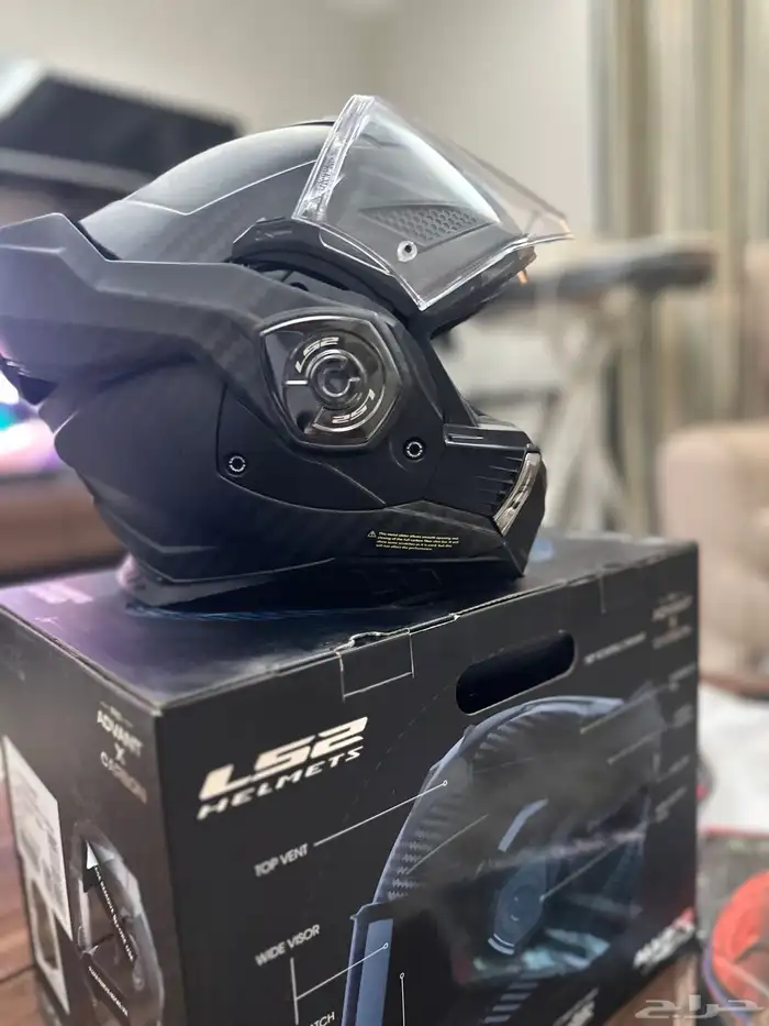 للبيع خوذه LS2 FF901 كاربون فايبر 9