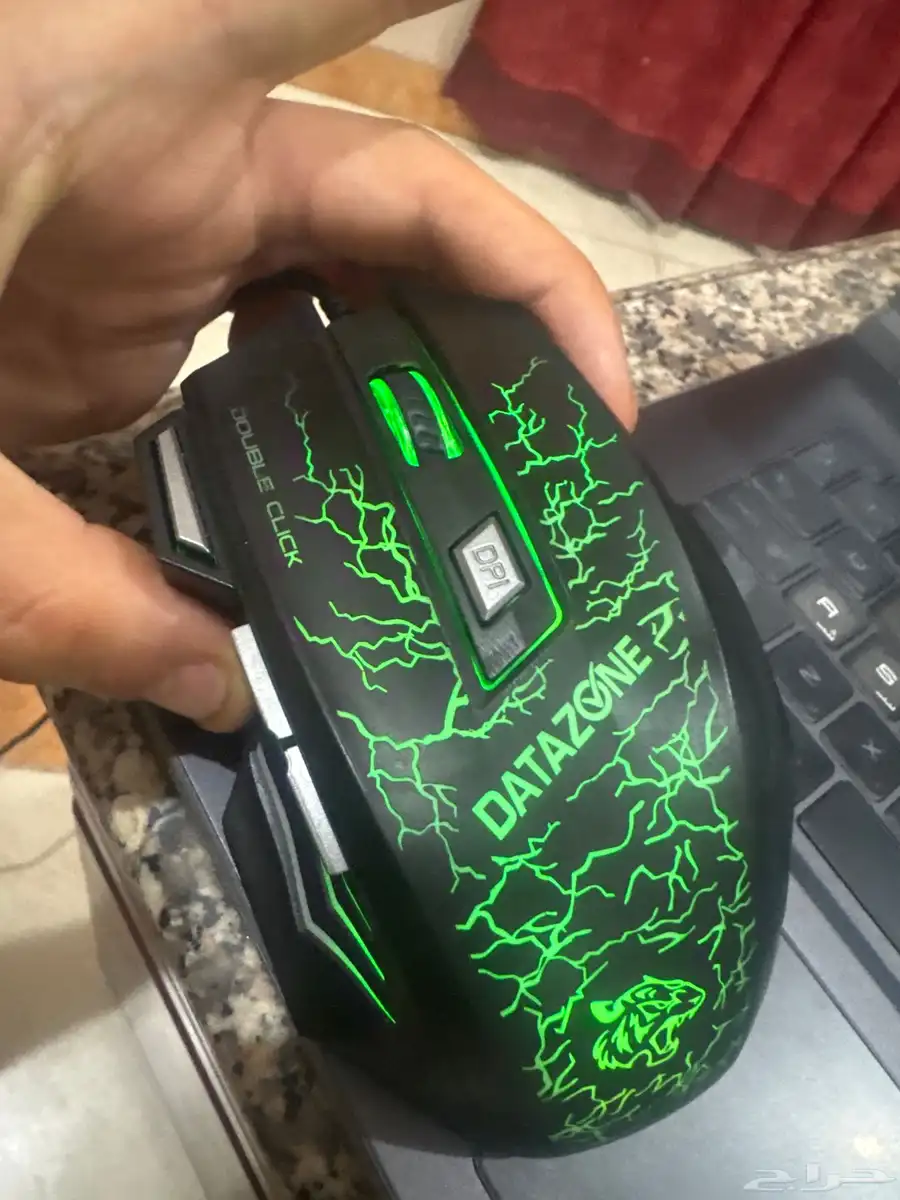 MSI Thin 15 B13VE Gaming 12