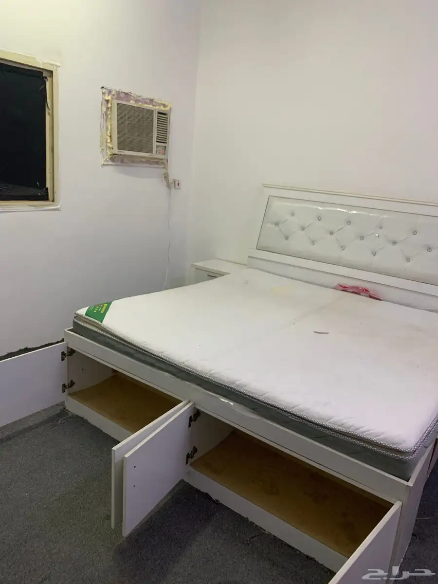 اثاث مستعمل غرفة نوم و وكنب وثلاجه و فرن وثلاثه مكيفات 2