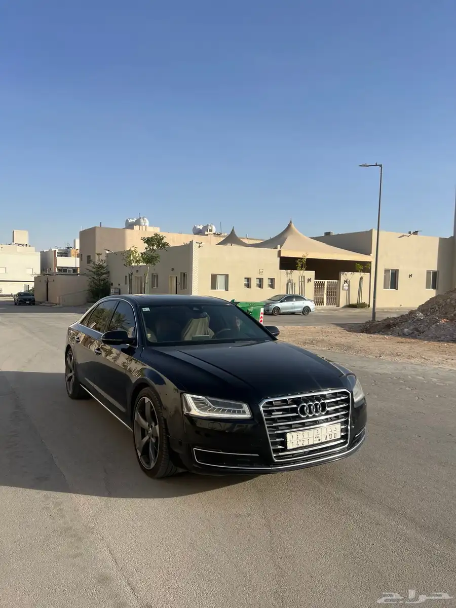 للبيع أودي A8 2017 1