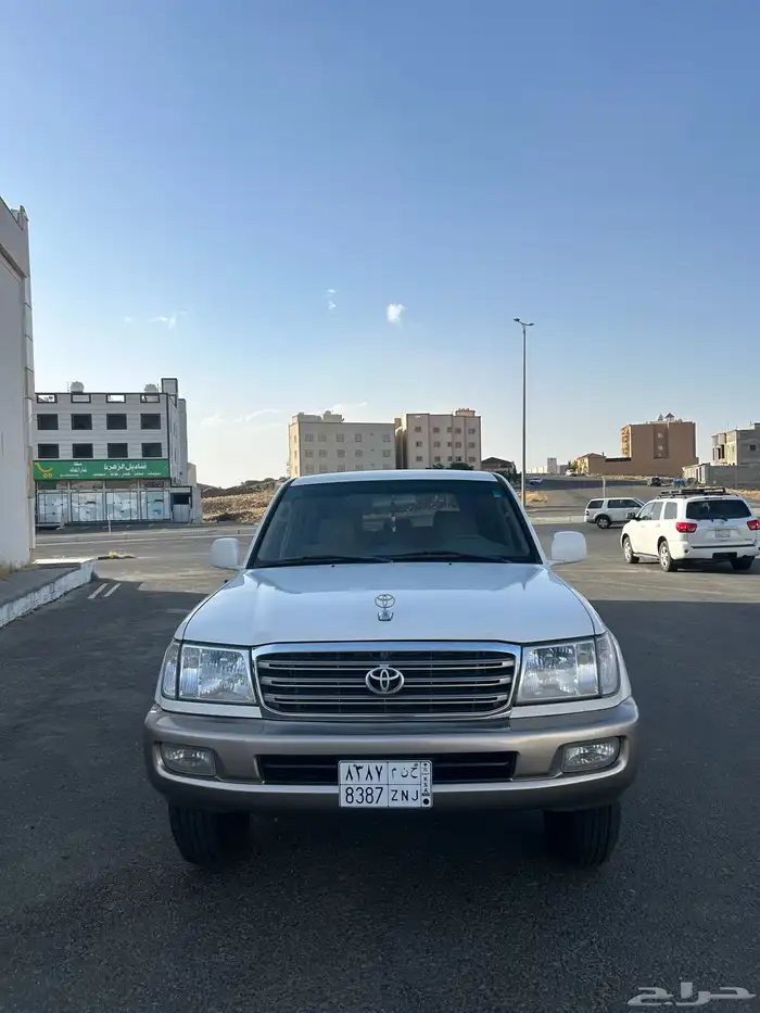 لاندكروزر 2003 نظيف GXR 5
