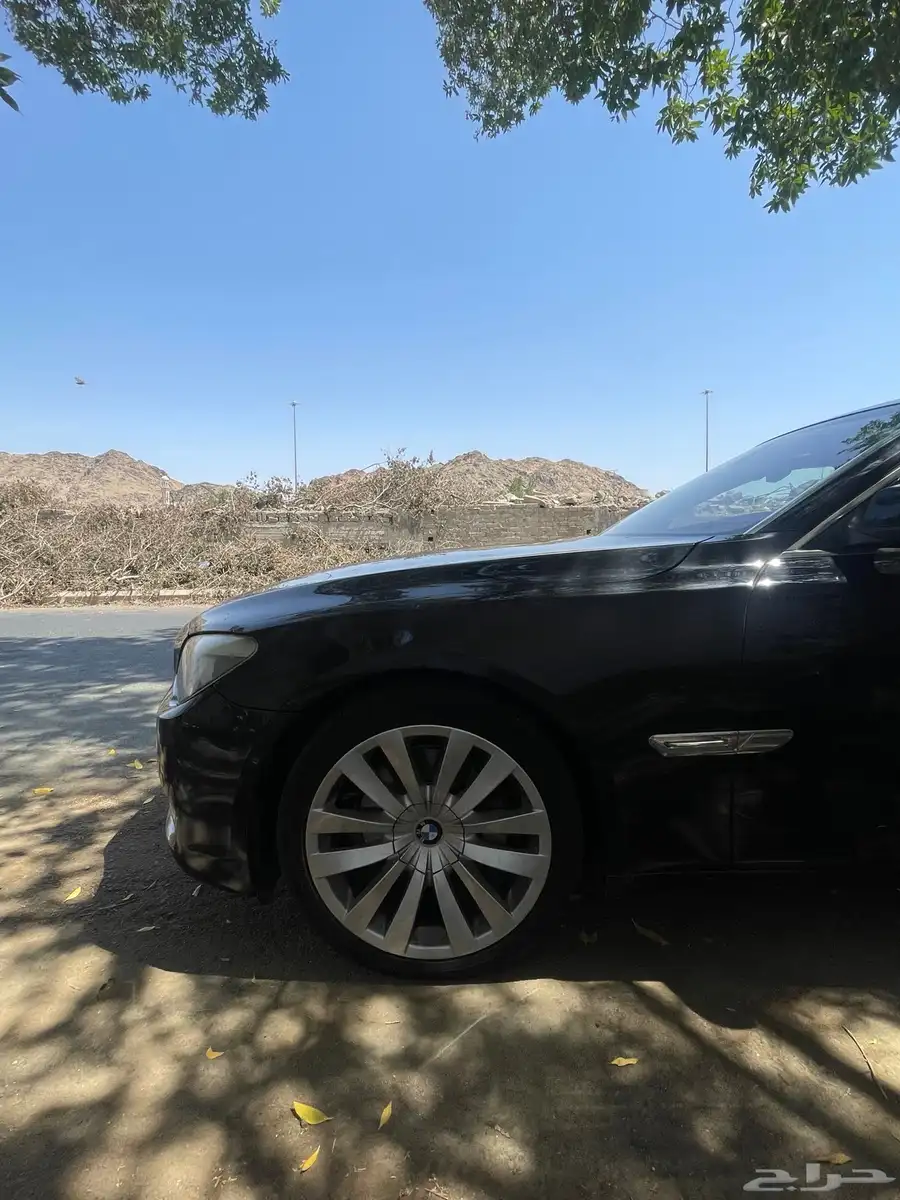 BMW - 740 LI - 2012 5