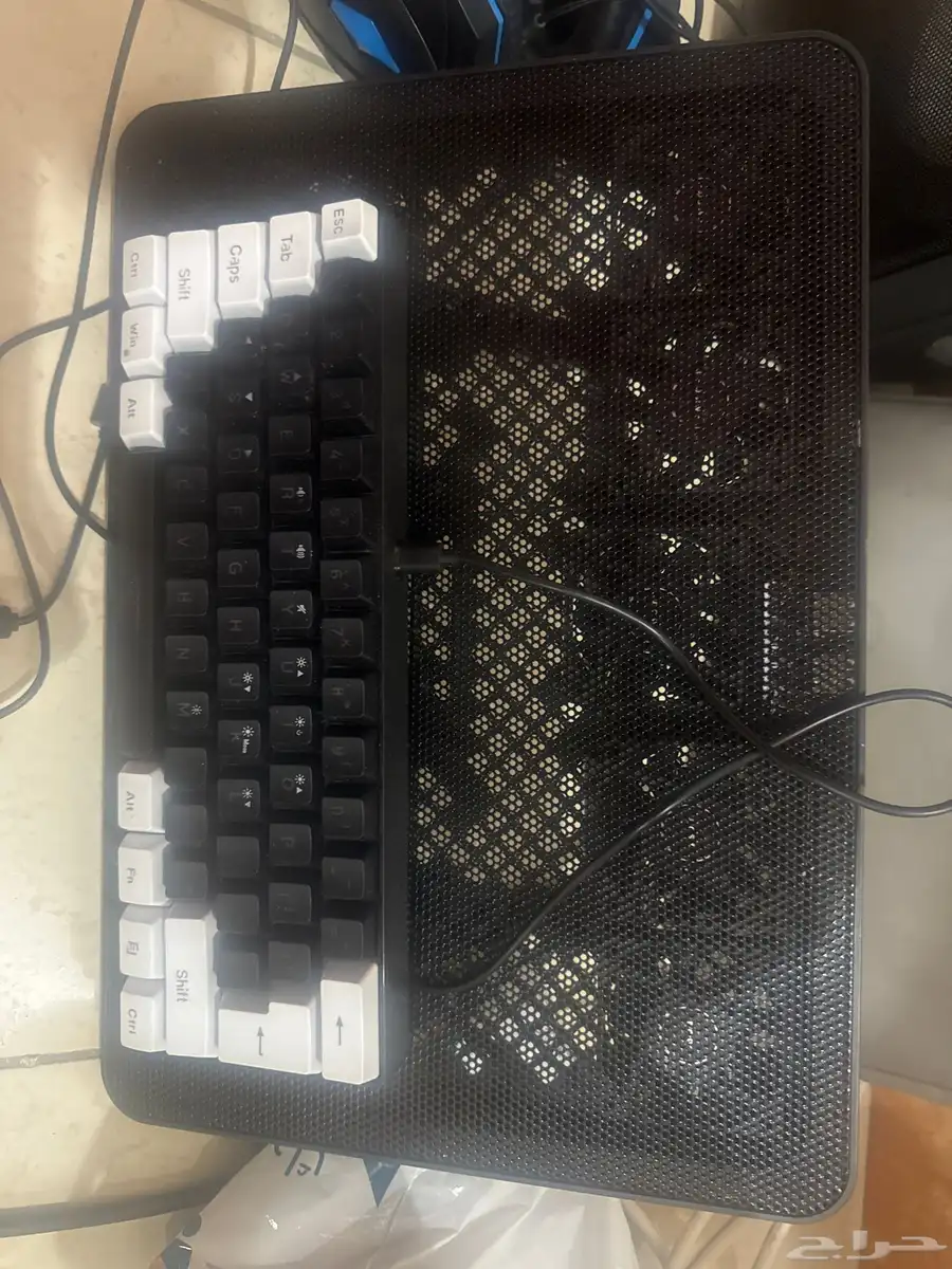 MSI Thin 15 B13VE Gaming 13