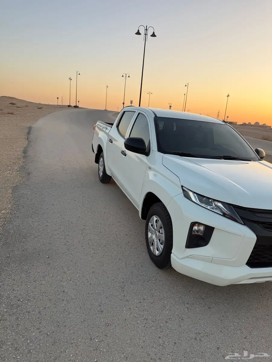 ميتسوبيشي بيك اب L200 وارد العيسائي 1