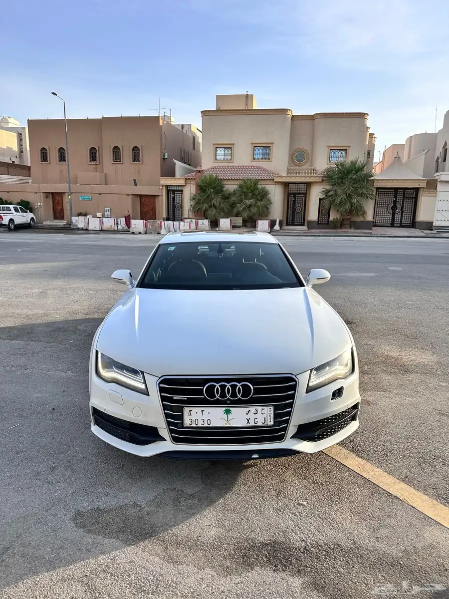 اودي A7 المالك الاول s line 0