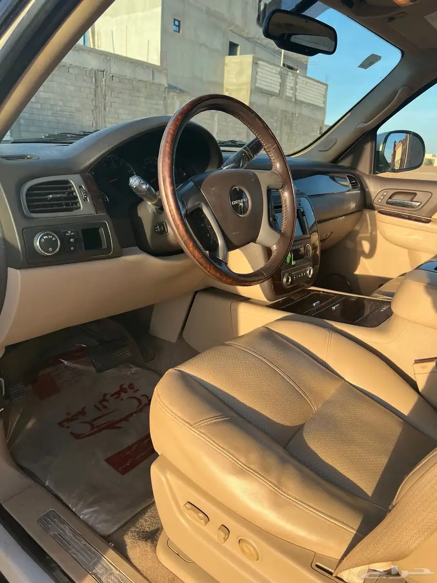 GMC دينالي 2011 6